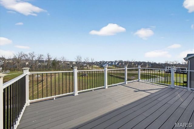 207 Bluestem Lane, O'fallon, MO 63366