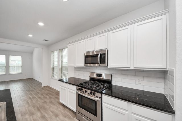 7214 Cordgrass Prairie Lane, Katy, TX 77493