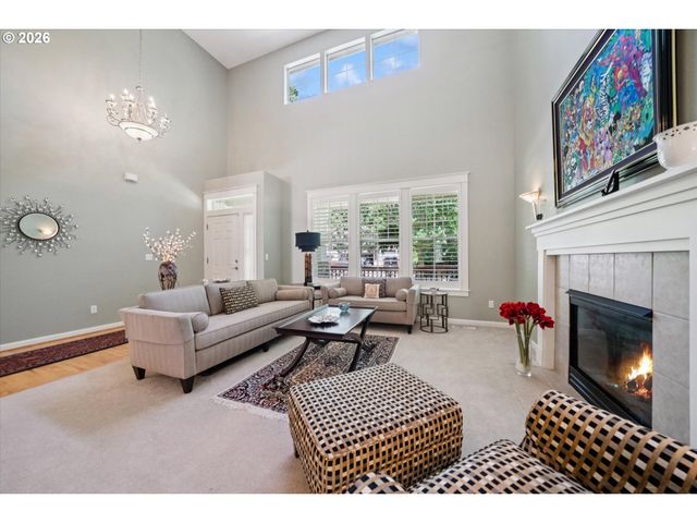 23060 BLAND Cir, West Linn, OR 97068