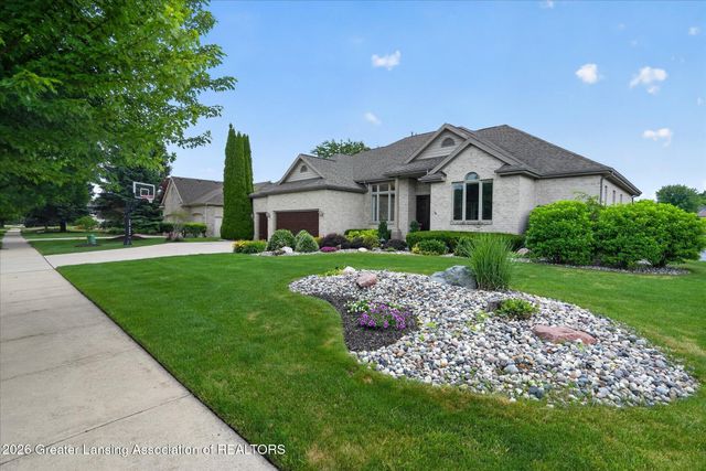 505 W Spring Meadows Lane, Dewitt, MI 48820