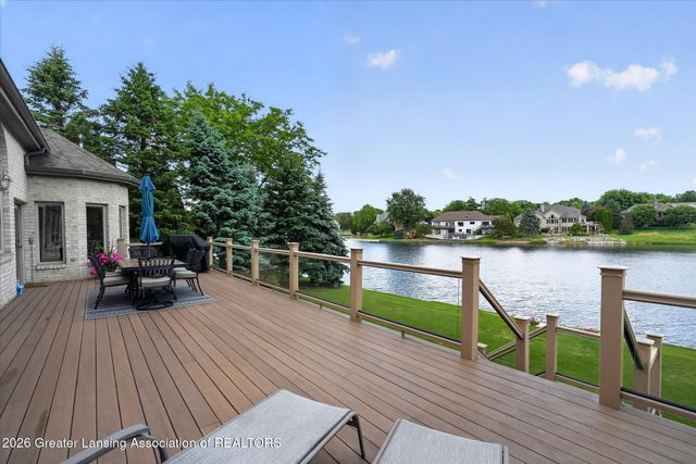 505 W Spring Meadows Lane, Dewitt, MI 48820