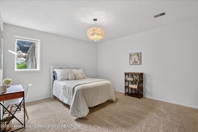 505 W Spring Meadows Lane, Dewitt, MI 48820