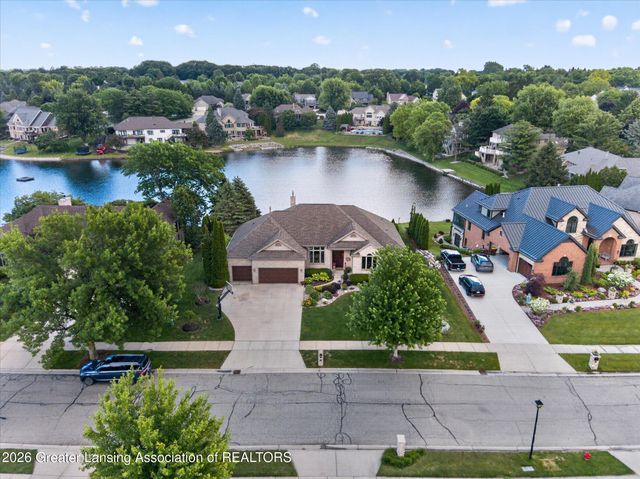 505 W Spring Meadows Lane, Dewitt, MI 48820