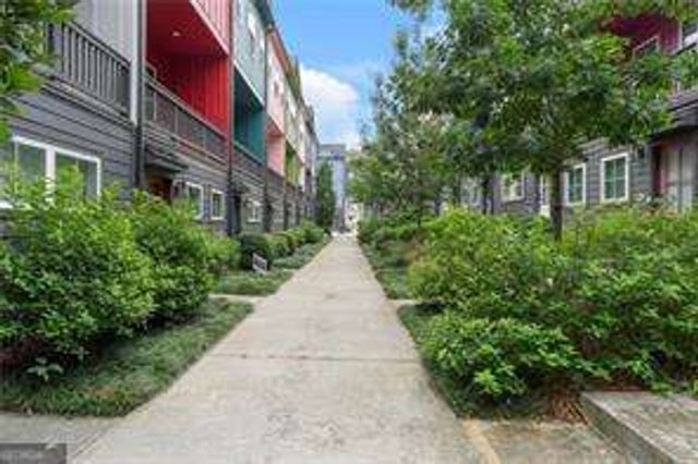 152 Color Circle, Atlanta, GA 30317