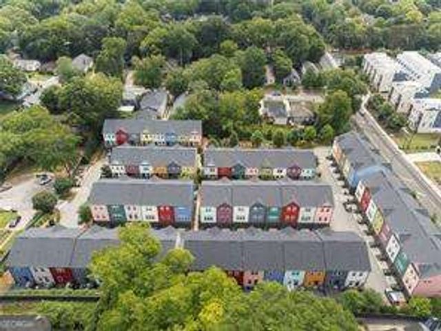 152 Color Circle, Atlanta, GA 30317