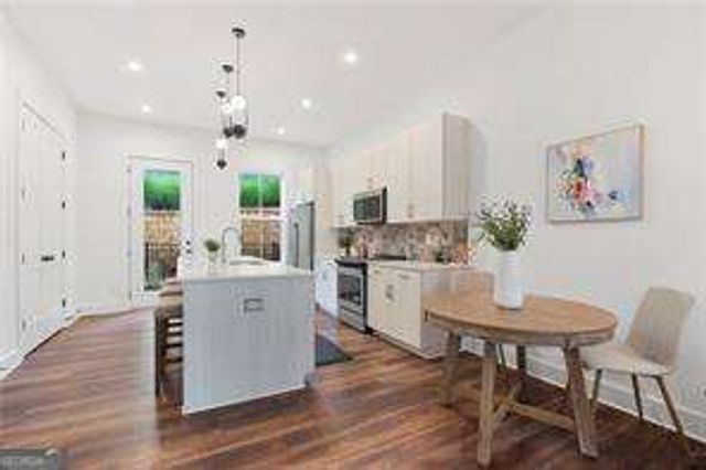 152 Color Circle, Atlanta, GA 30317