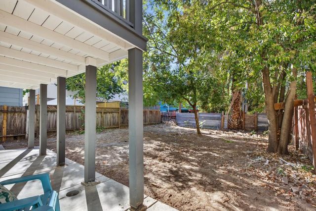 1418 23rd St, Sacramento, CA 95816