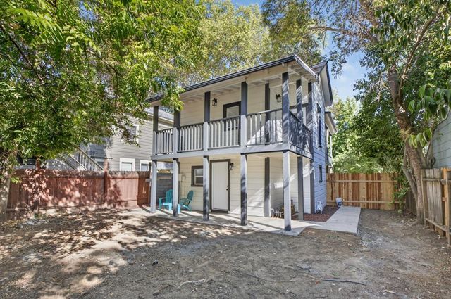 1418 23rd St, Sacramento, CA 95816