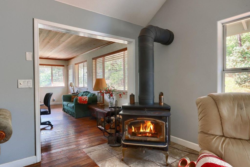 Image 16 of property listing at 36328 Finegold Creek Drive, North Fork, CA 93643