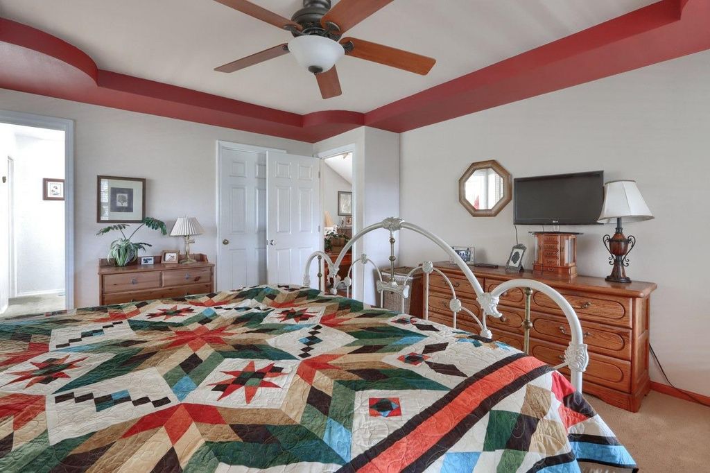 Image 31 of property listing at 36328 Finegold Creek Drive, North Fork, CA 93643