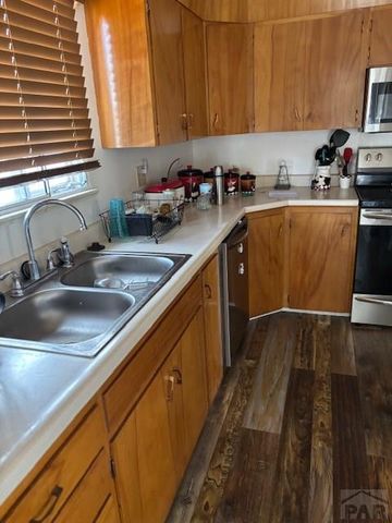 137 Fordham Circle, Pueblo, CO 81005