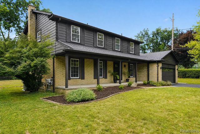 16941 Shrewsbury Street, Livonia, MI 48154