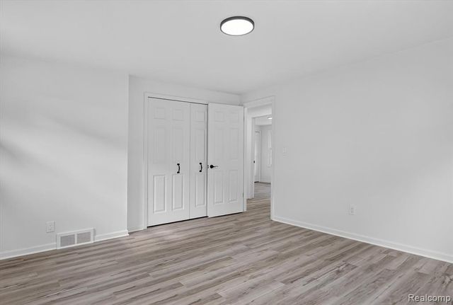 16941 Shrewsbury Street, Livonia, MI 48154
