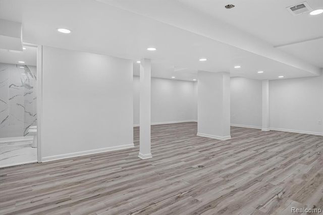 16941 Shrewsbury Street, Livonia, MI 48154