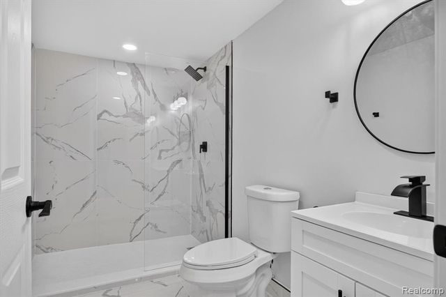 16941 Shrewsbury Street, Livonia, MI 48154