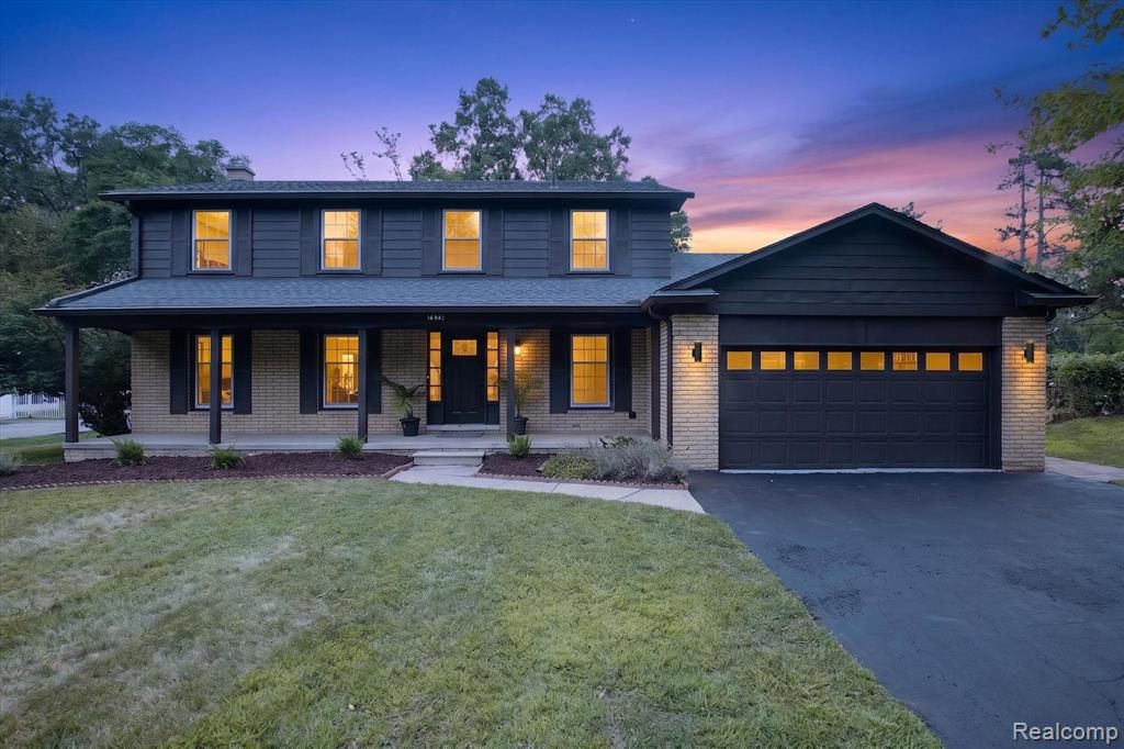 16941 Shrewsbury Street, Livonia, MI 48154