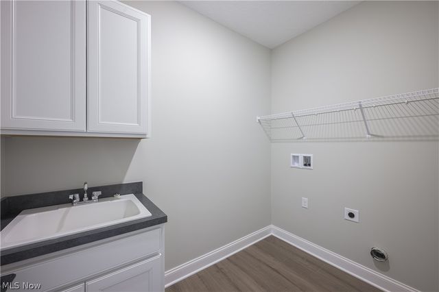913 Arthur Trail, Aurora, OH 44202
