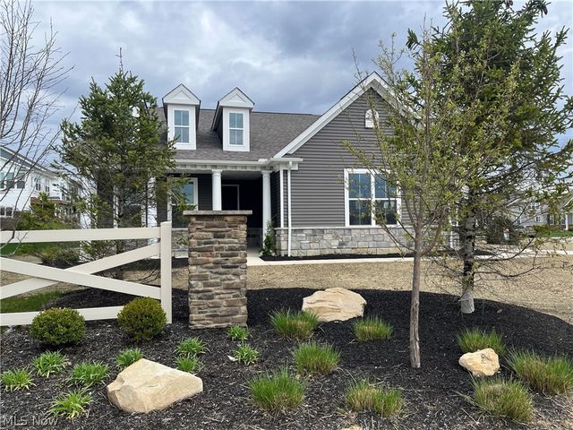 913 Arthur Trail, Aurora, OH 44202