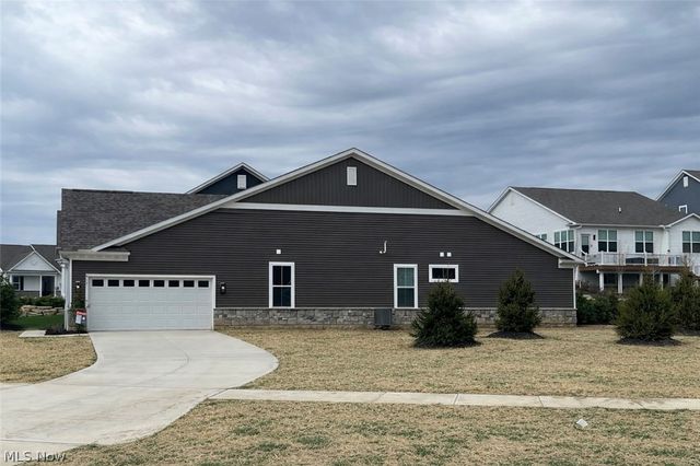 913 Arthur Trail, Aurora, OH 44202