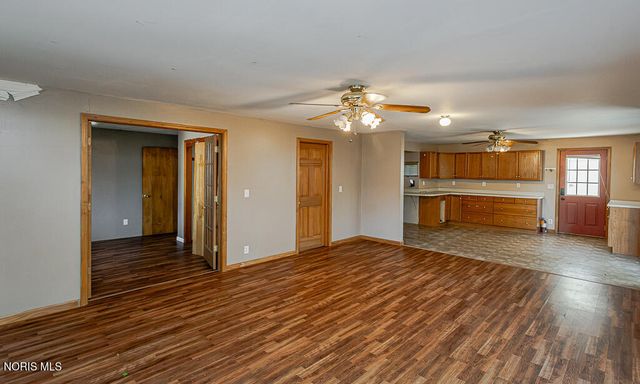 2225 Rood Street, Toledo, OH 43613