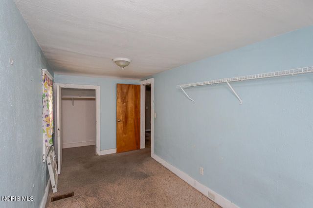 2225 Rood Street, Toledo, OH 43613