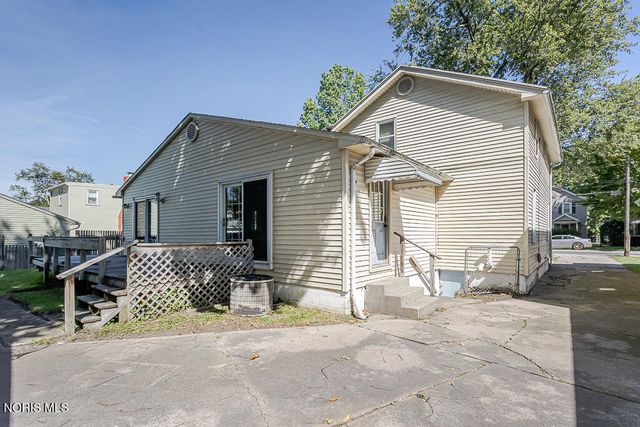 2225 Rood Street, Toledo, OH 43613