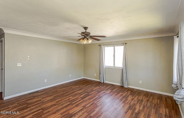 2225 Rood Street, Toledo, OH 43613
