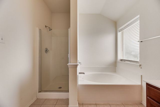 4241 Enchanted Rock Lane, Fort Worth, TX 76244