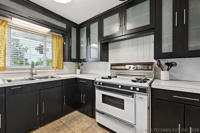 4803 E 25th Street, Tulsa, OK 74114