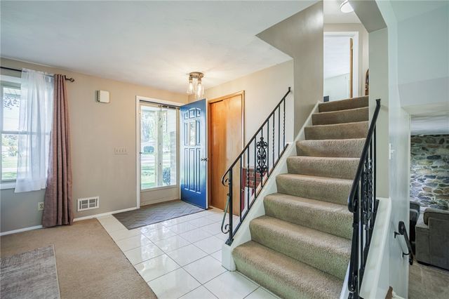 111 Stoneycreek Drive, Greece, NY 14616