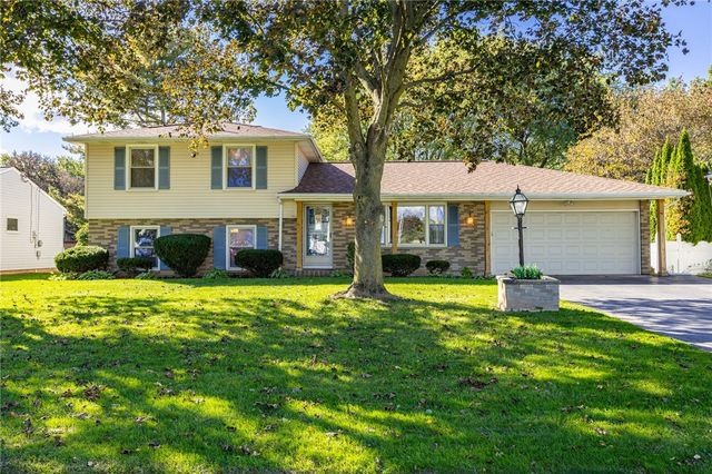 111 Stoneycreek Drive, Greece, NY 14616