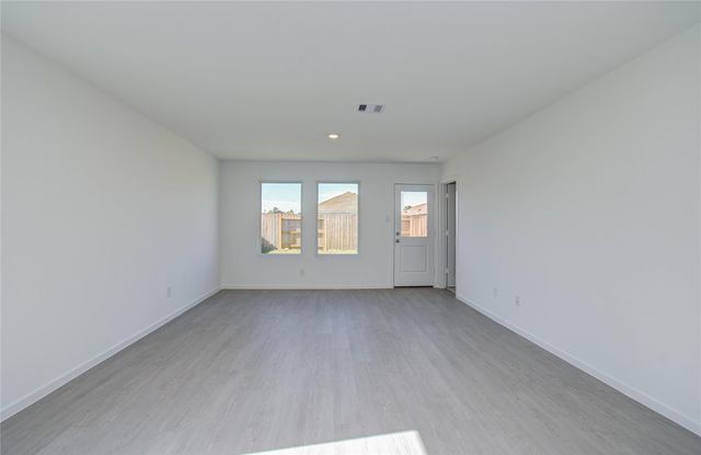 9011 Cape Birdland Drive, Baytown, TX 77521