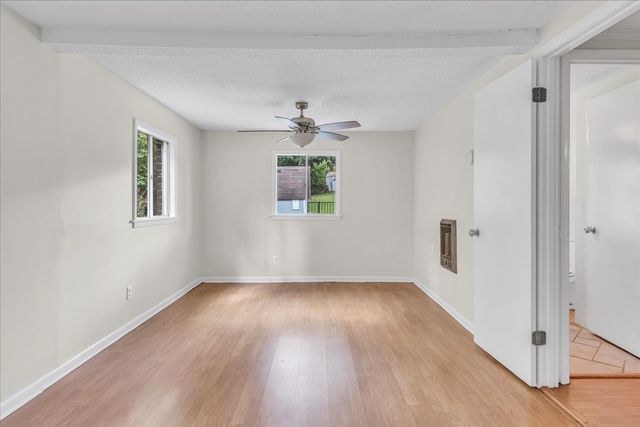 824 Carter Blake Rd, Tullahoma, TN 37388