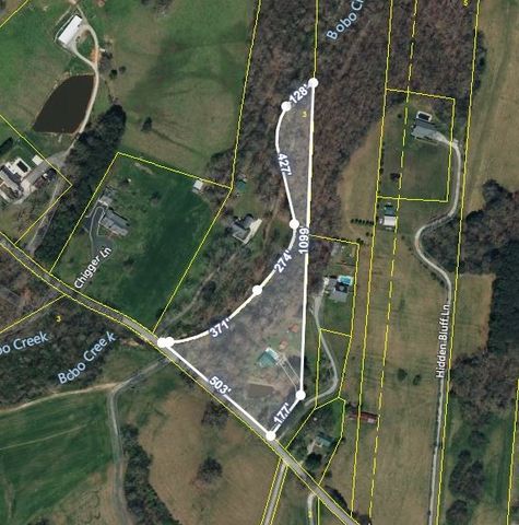 824 Carter Blake Rd, Tullahoma, TN 37388