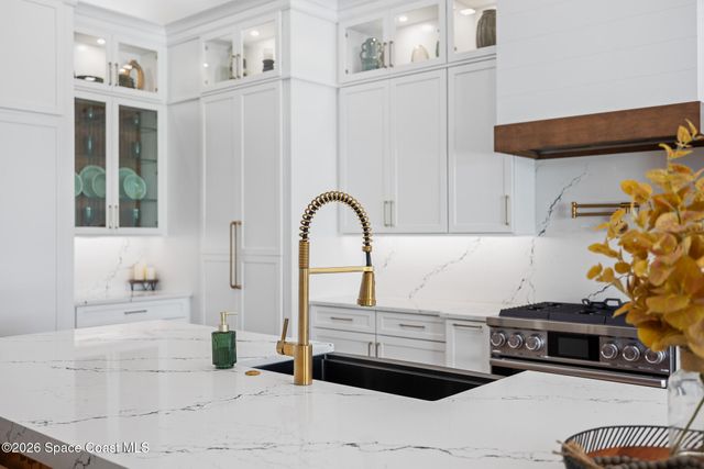 8350 Waxwing Cr Circle, Melbourne, FL 32940