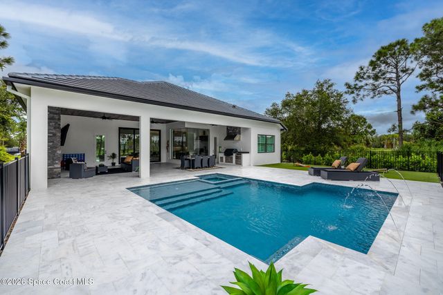 8350 Waxwing Cr Circle, Melbourne, FL 32940