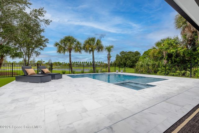 8350 Waxwing Cr Circle, Melbourne, FL 32940