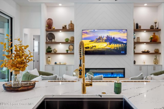 8350 Waxwing Cr Circle, Melbourne, FL 32940