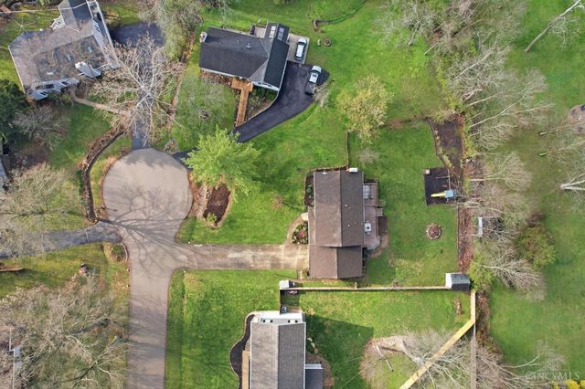 5667 crooked tree Lane, Miami Twp, OH 45150