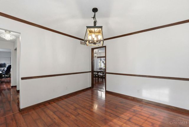 5667 crooked tree Lane, Miami Twp, OH 45150