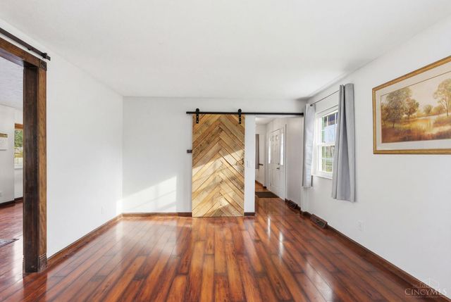 5667 crooked tree Lane, Miami Twp, OH 45150