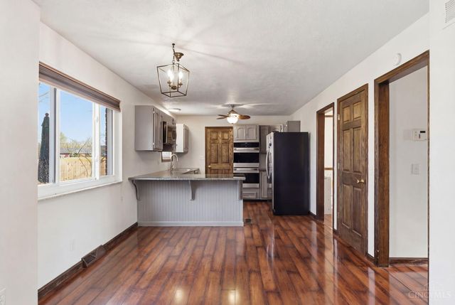 5667 crooked tree Lane, Miami Twp, OH 45150