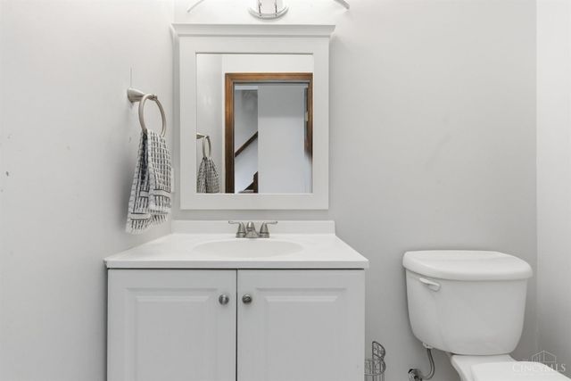 5667 crooked tree Lane, Miami Twp, OH 45150