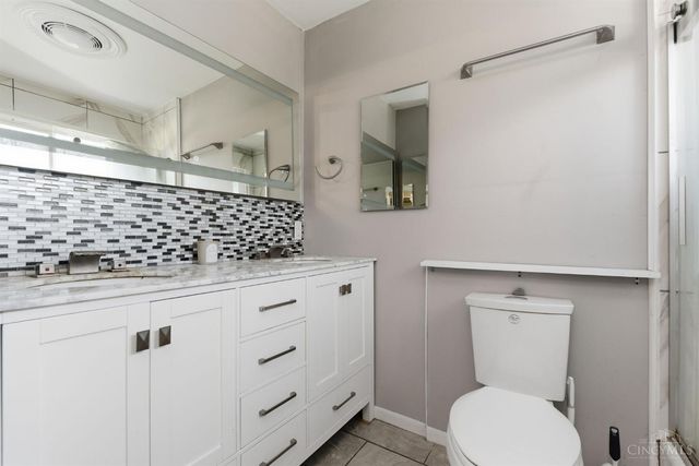 5667 crooked tree Lane, Miami Twp, OH 45150