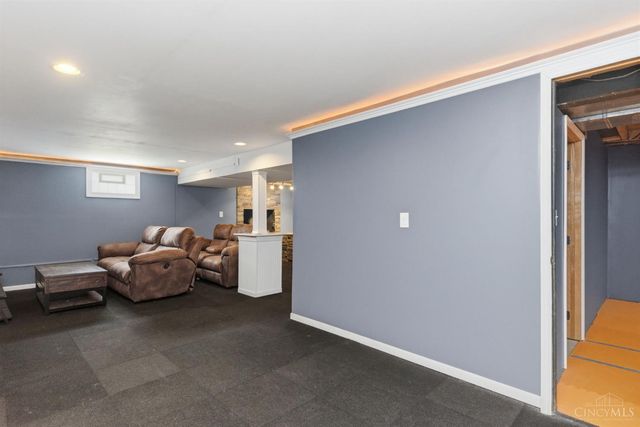 5667 crooked tree Lane, Miami Twp, OH 45150