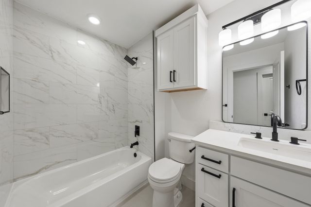 1710 E Tucker Boulevard, Arlington, TX 76010