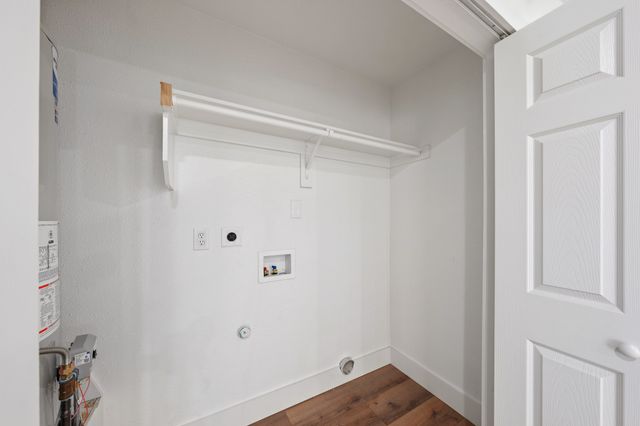 1710 E Tucker Boulevard, Arlington, TX 76010