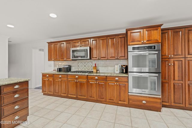 20 S Arlene Drive, West Long Branch, NJ 07764