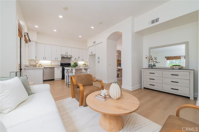 46 Middlebury, Irvine, CA 92620
