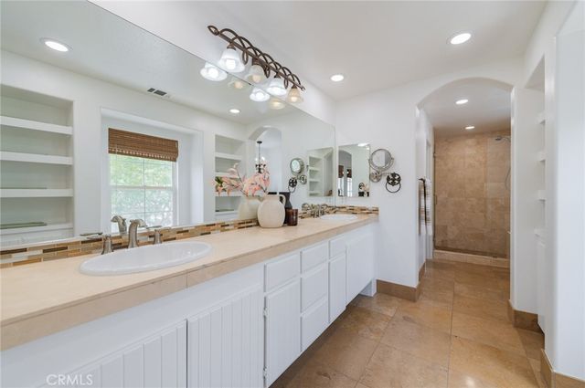 46 Middlebury, Irvine, CA 92620